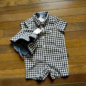 Gap button front onesie w/ sun hat & functional pocket. NWT Boys 3-6 months.